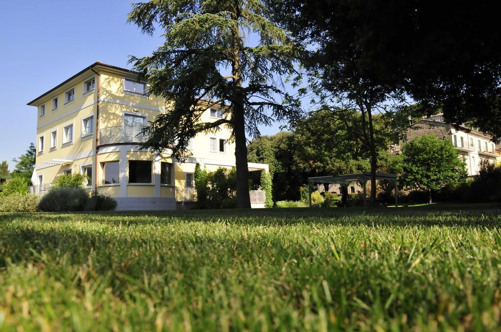 Hotel Ai Lecci In Centro Sarteano Zewnętrze zdjęcie